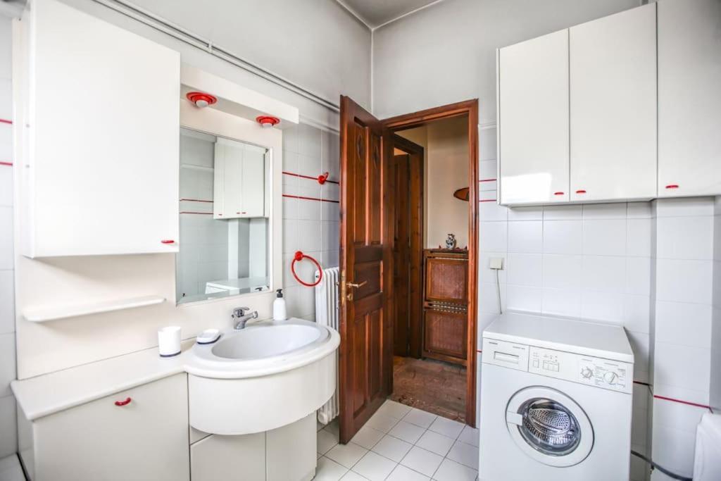 Nicolas Home Tríkala Kültér fotó